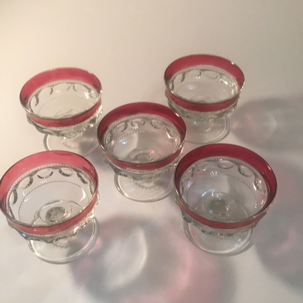 5 Kings Crown ruby red dessert cups